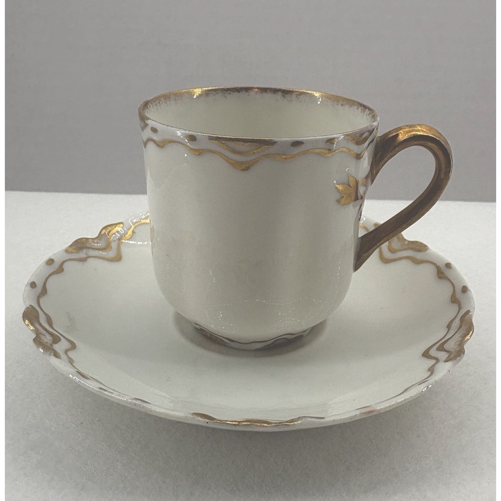 Haviland And Company Limoges Demitasse Teacup & Saucer, Ht. 2.25 Inches‎